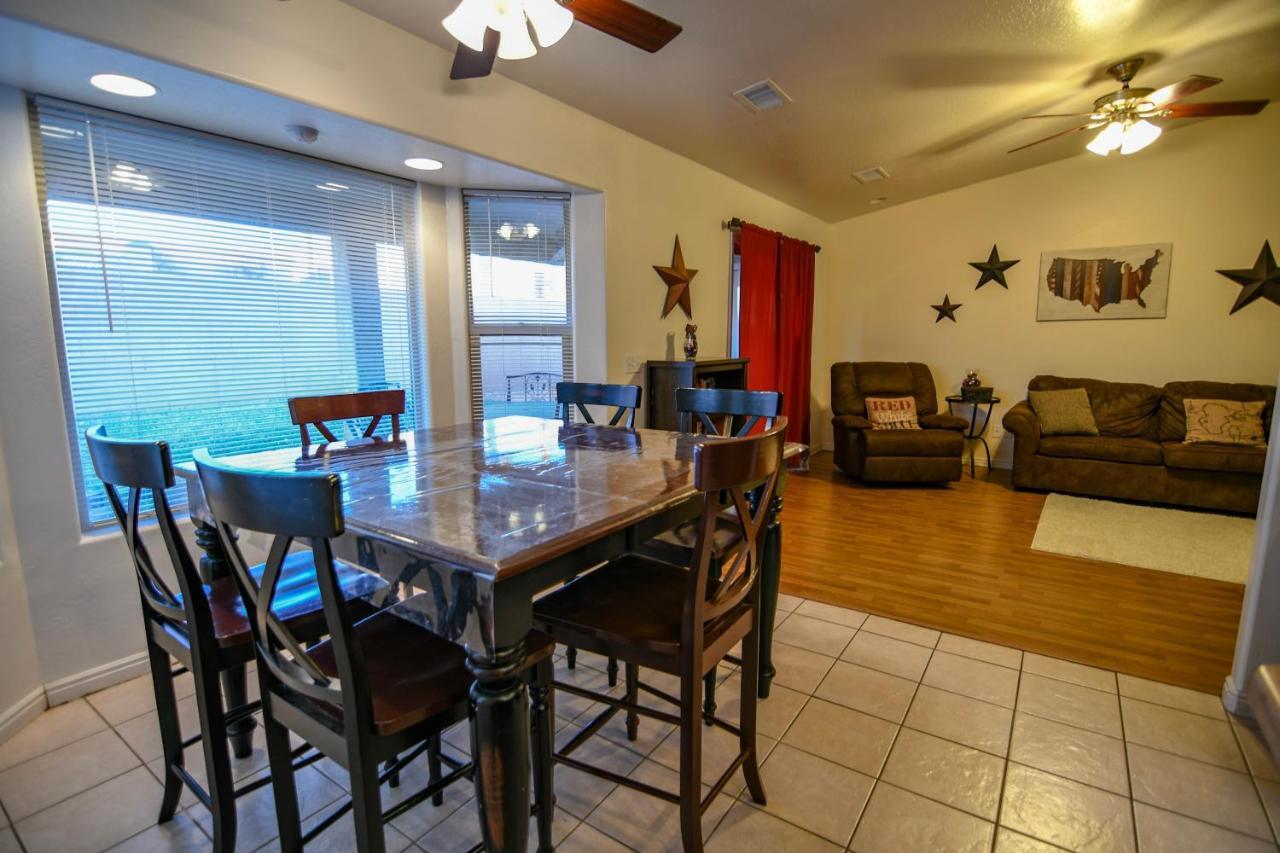 Lone Rock Retreat - 3-Bedroom Near Lake Powell 페이지 외부 사진